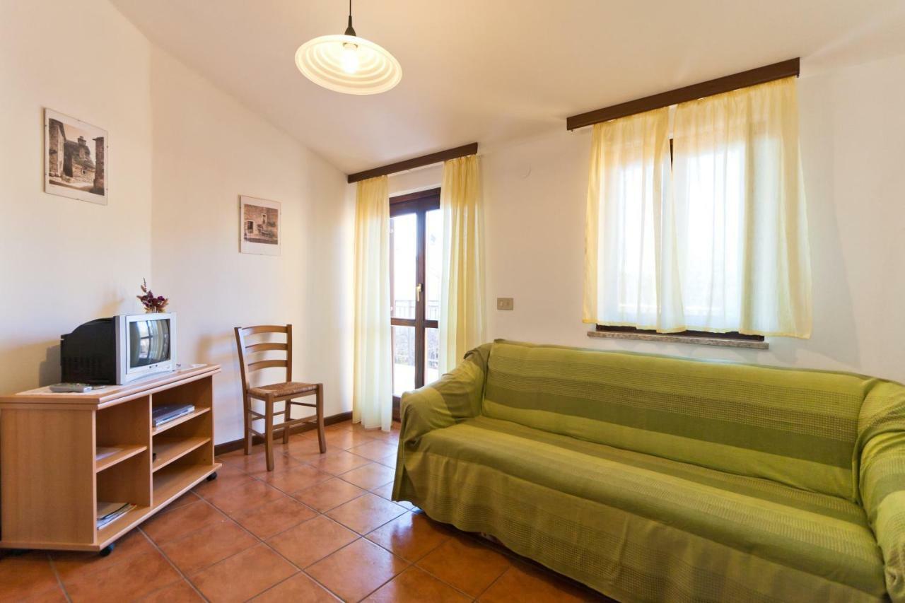 Apartments Redenta Tar-Vabriga Exterior photo